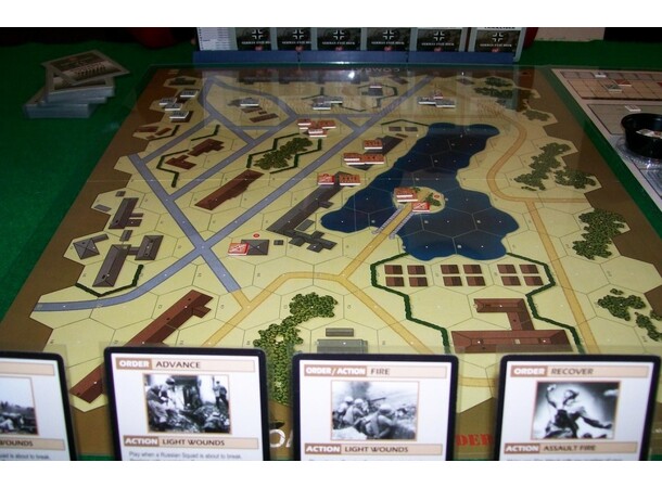 Combat Commander Europe Brädspel 